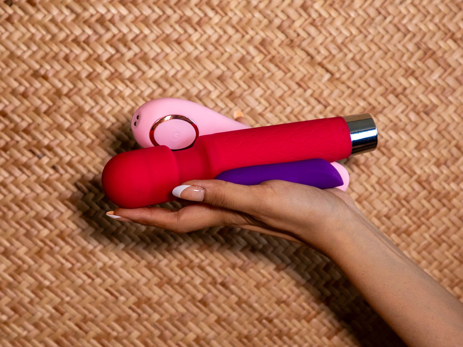 Libertee Massagers are the Best vibrators and Massagers in India for Women and Couples. This page focuses on the best massagers for couples, for discreet usage and for beginners.